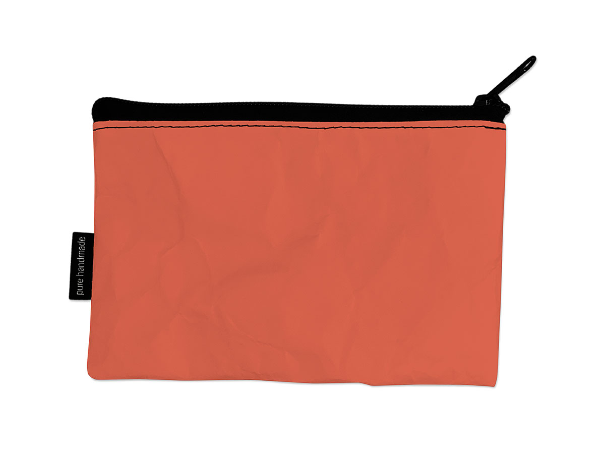 Ulrike Halvax daily pouch