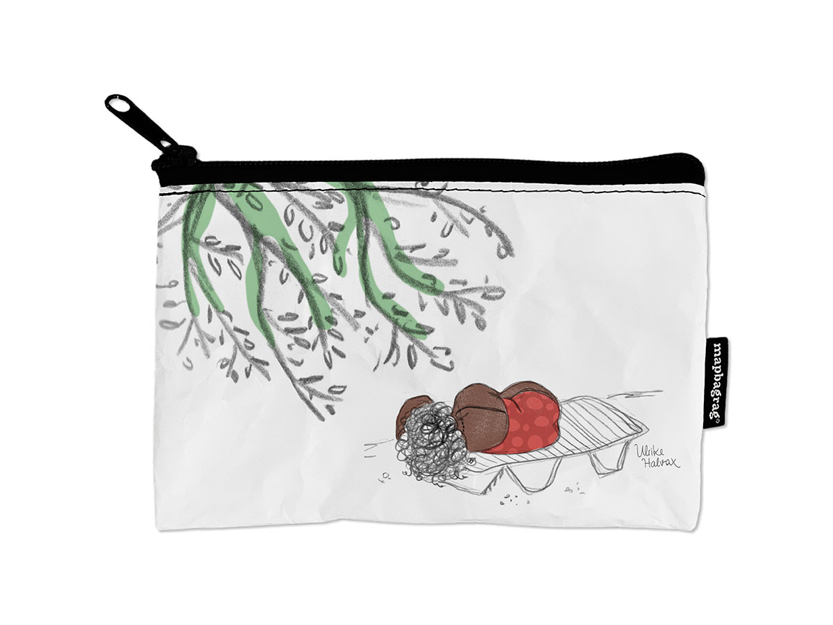 Ulrike Halvax daily pouch